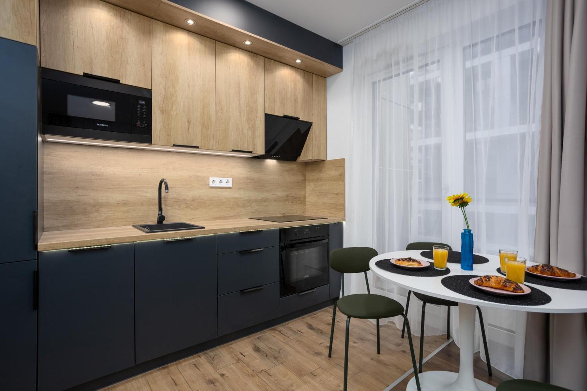 Apartment Waterfront Azure Loft With Free Parking *